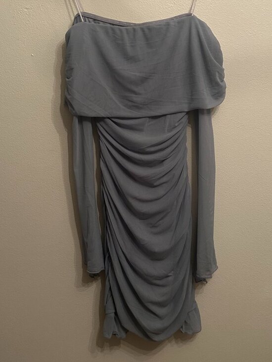 Windsor Dresses & Skirts - NWT Windsor Off Shoulder Grey Long Sleeve Mesh Mini Dress Size M